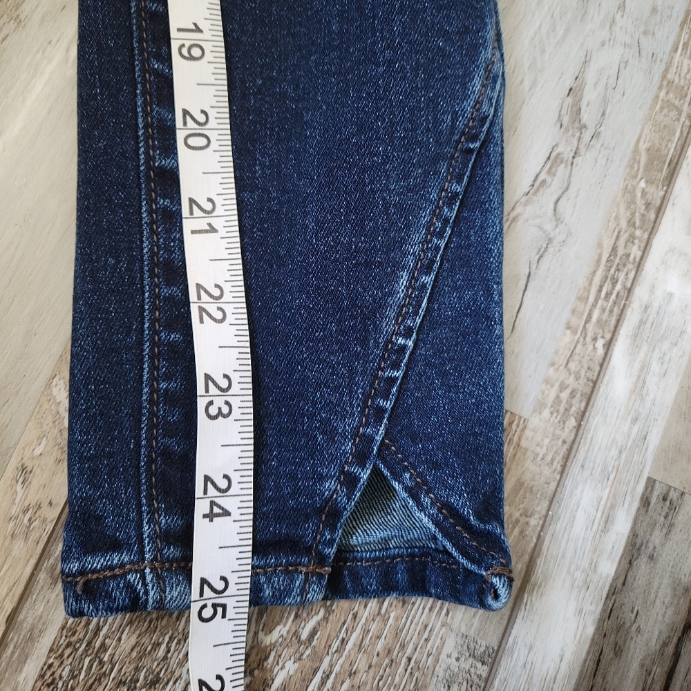 Loft Jeans - Picture 4 of 5